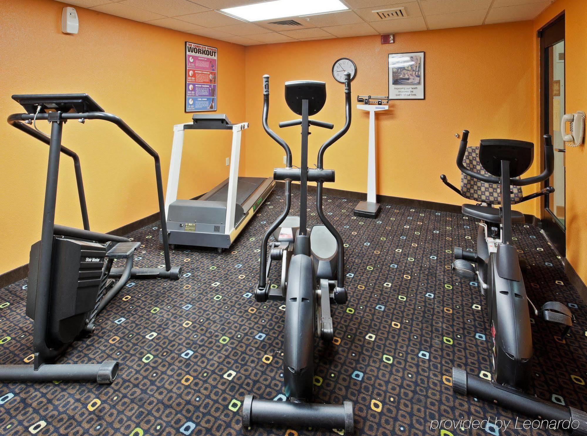 Holiday Inn Express Fallon By Ihg Einrichtungen foto