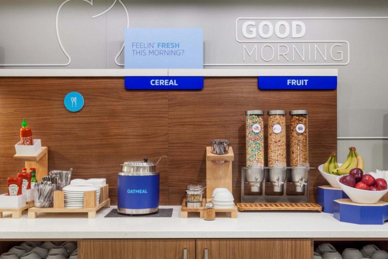 Holiday Inn Express Fallon By Ihg Exterior foto